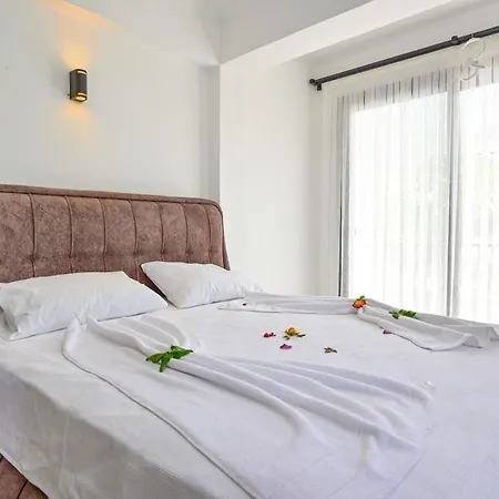 Dom wakacyjny Lunessa-villa With Children's Pool For 8 People In Oludeniz Fethiye