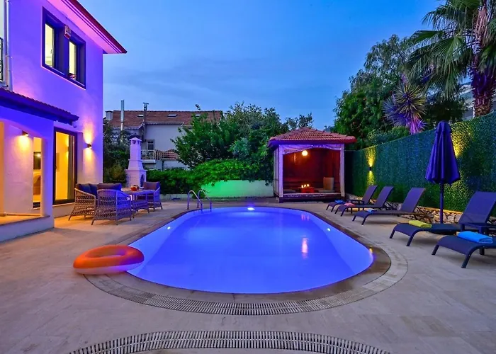 Lunessa-villa With Children's Pool For 8 People In Oludeniz 费特希耶